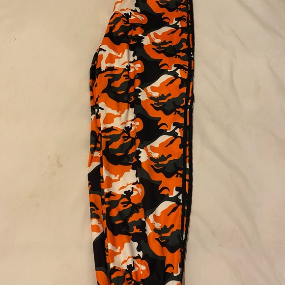 I.AM.GIA Daytona Orange and Black Camo pants - Picture 4 of 5